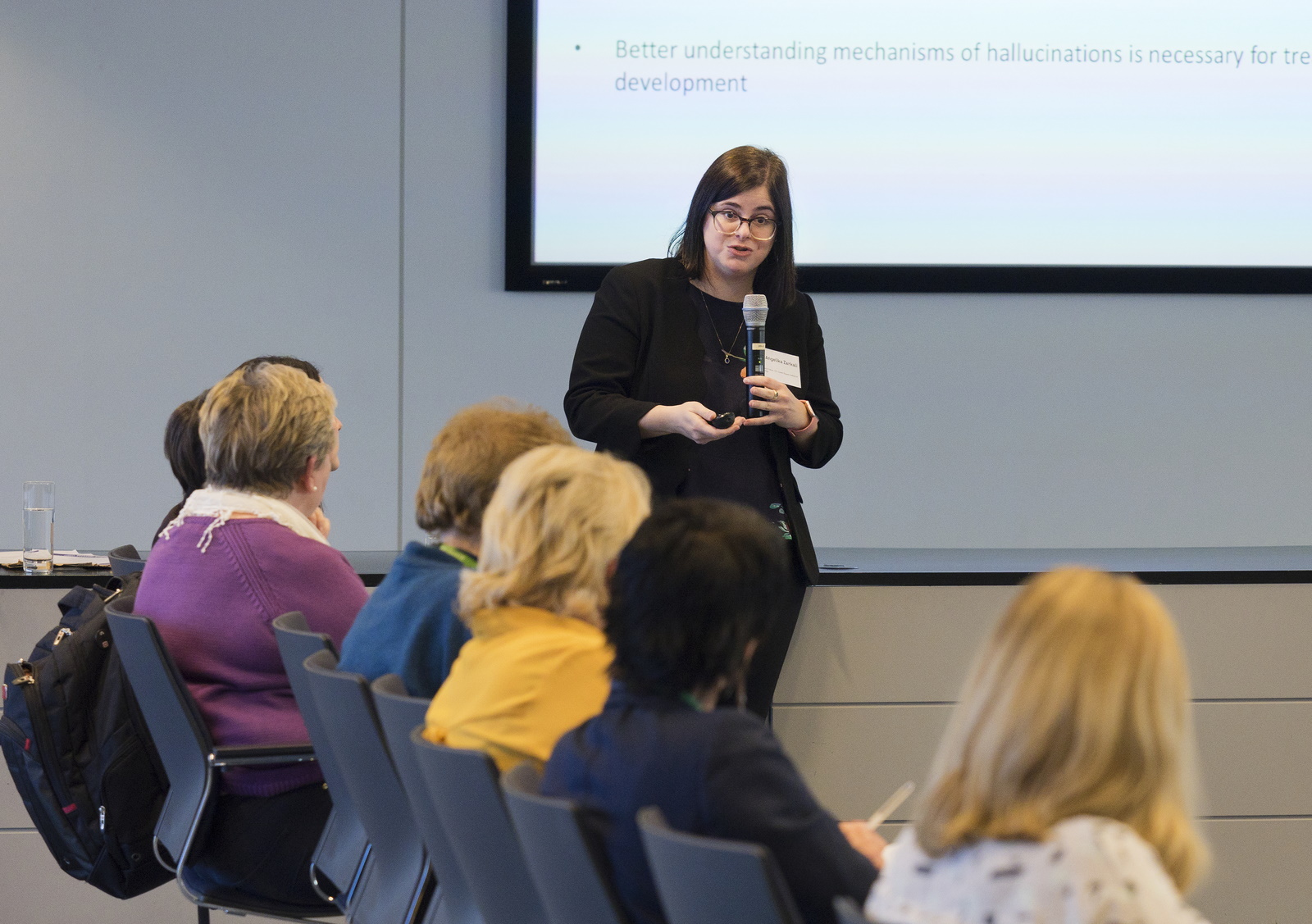 Advice and talks at LBD support group meeting